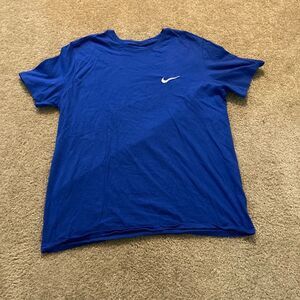 Mens Classic Blue Nike Tee Size XL